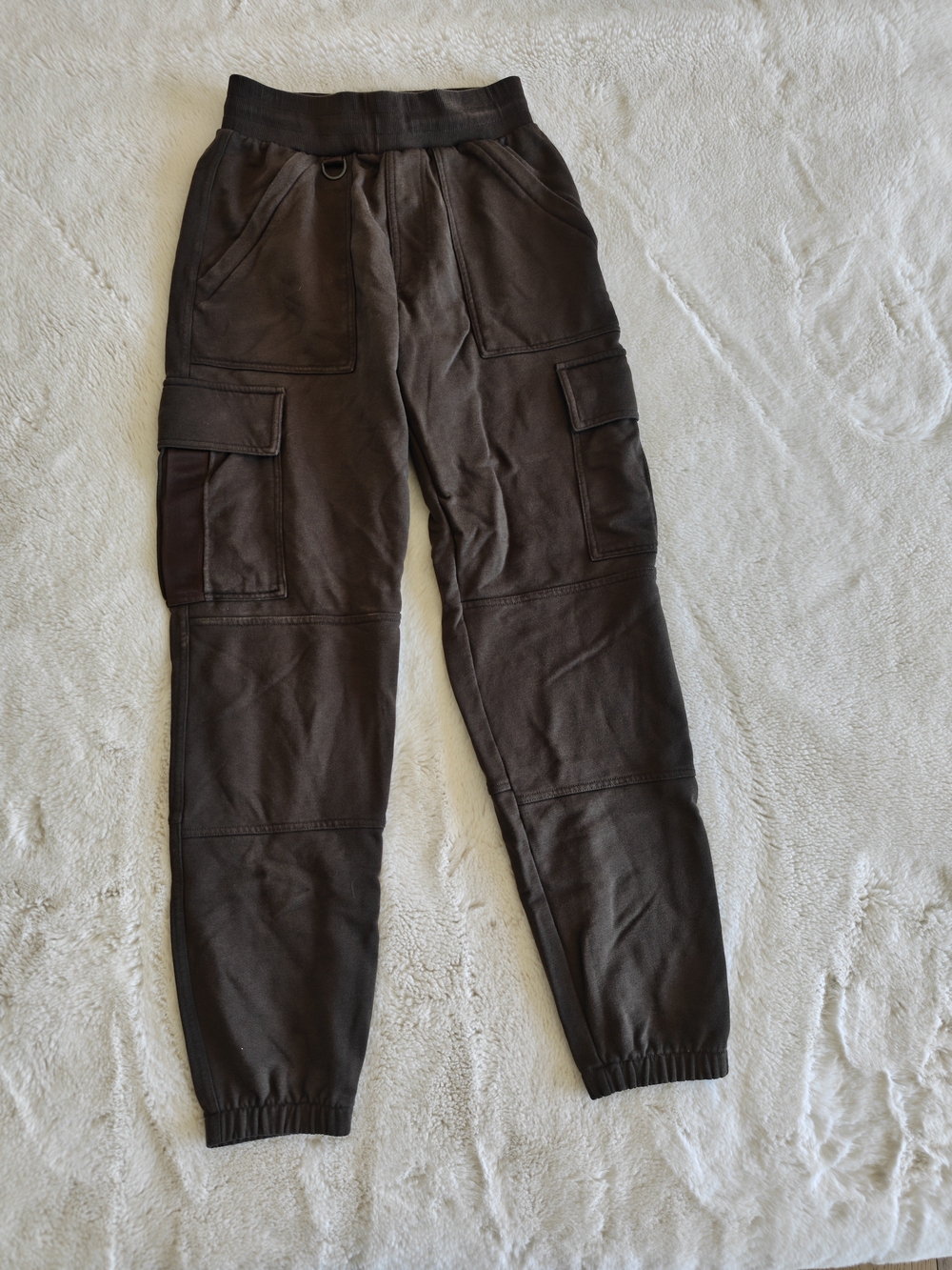 ALO Yoga Dark Brown Cargo Joggers